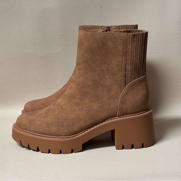 a.n.a Women’s Marie Block Heel Booties Size 8 - Picture 4 of 9